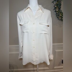 Loft Women’s Ivory Button Up Blouse with Pockets Size XS NWT